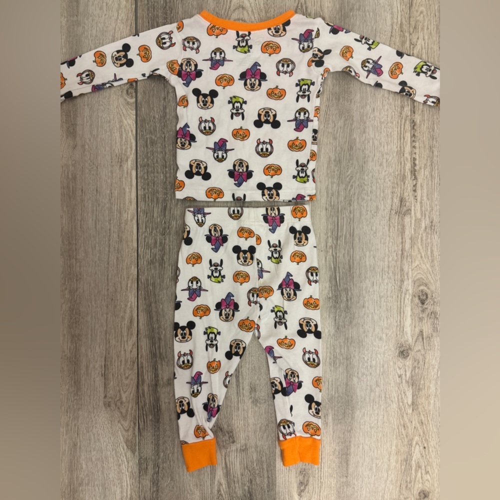 Disney Orange and White Halloween Pajama Set - Picture 7 of 9